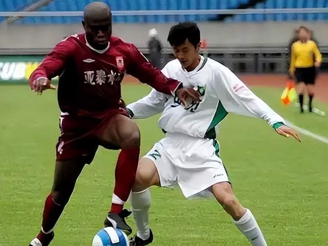 雷娜世界杯首球助美国胜巴拉圭