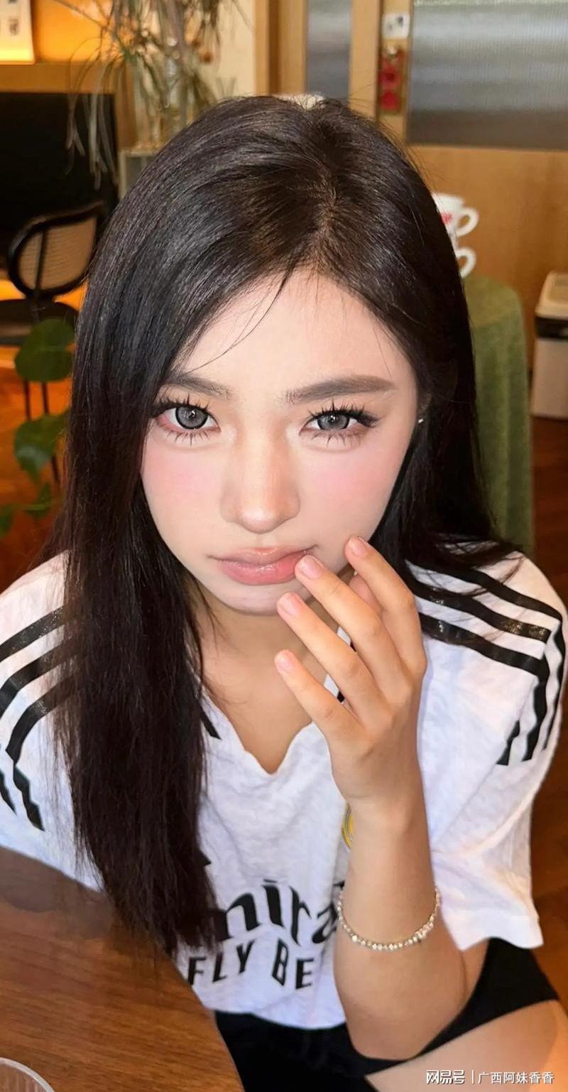 从“风驰天下”国民广告 到员工举牌“还我血汗钱”！大运汽车重整获批
