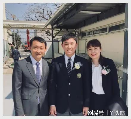 揭幕战最低价超1000美元!尼克斯宣布暂停销售球票:自称定价失误